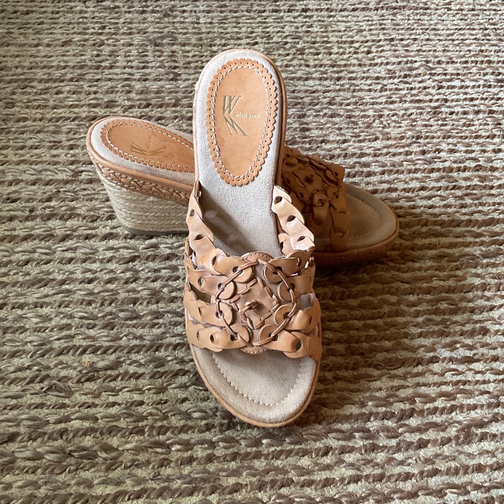 White Mountain Leather Wedge sandals size 8